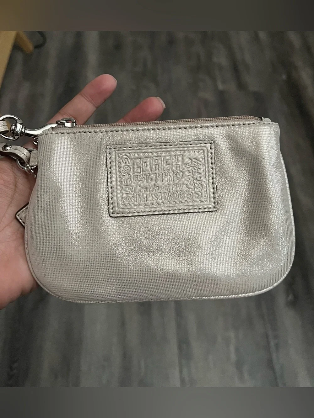 Y2k NWT Coach Poppy Metallic Champagne Wristlet Pouch